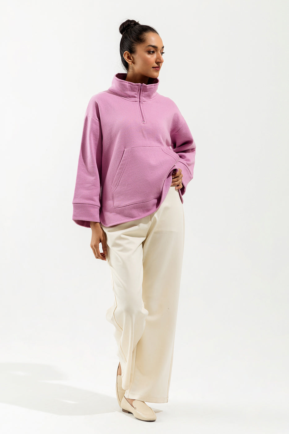 LILAC COLLARED SWEATSHIRT