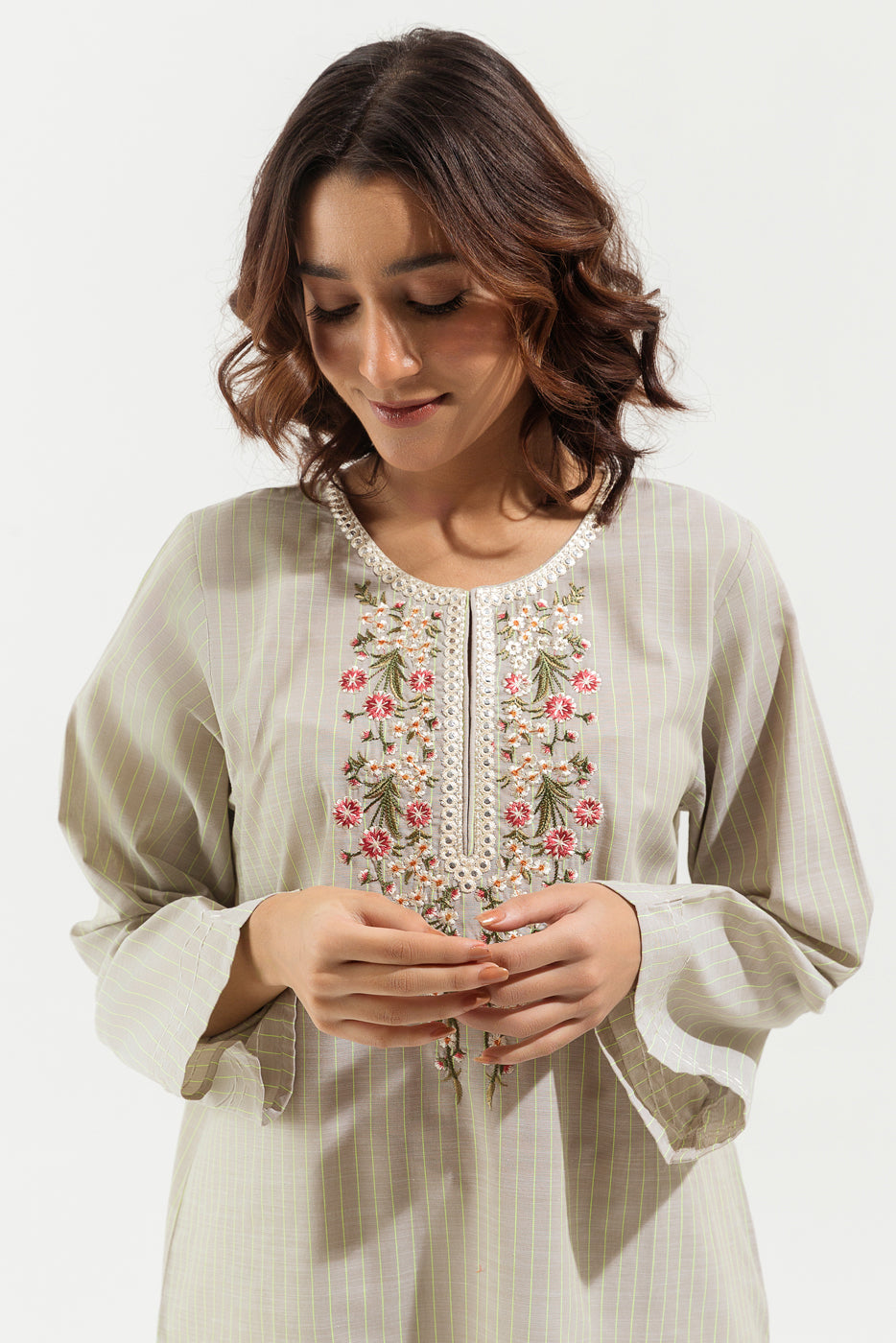 EMBROIDERED SHIRT