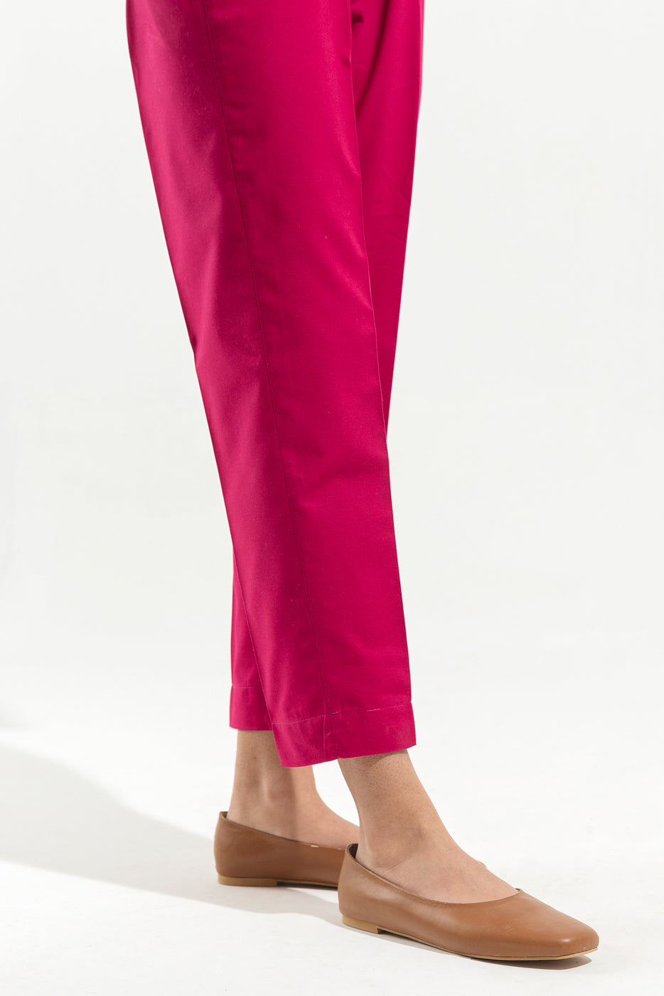 BASIC STRAIGHT PANTS