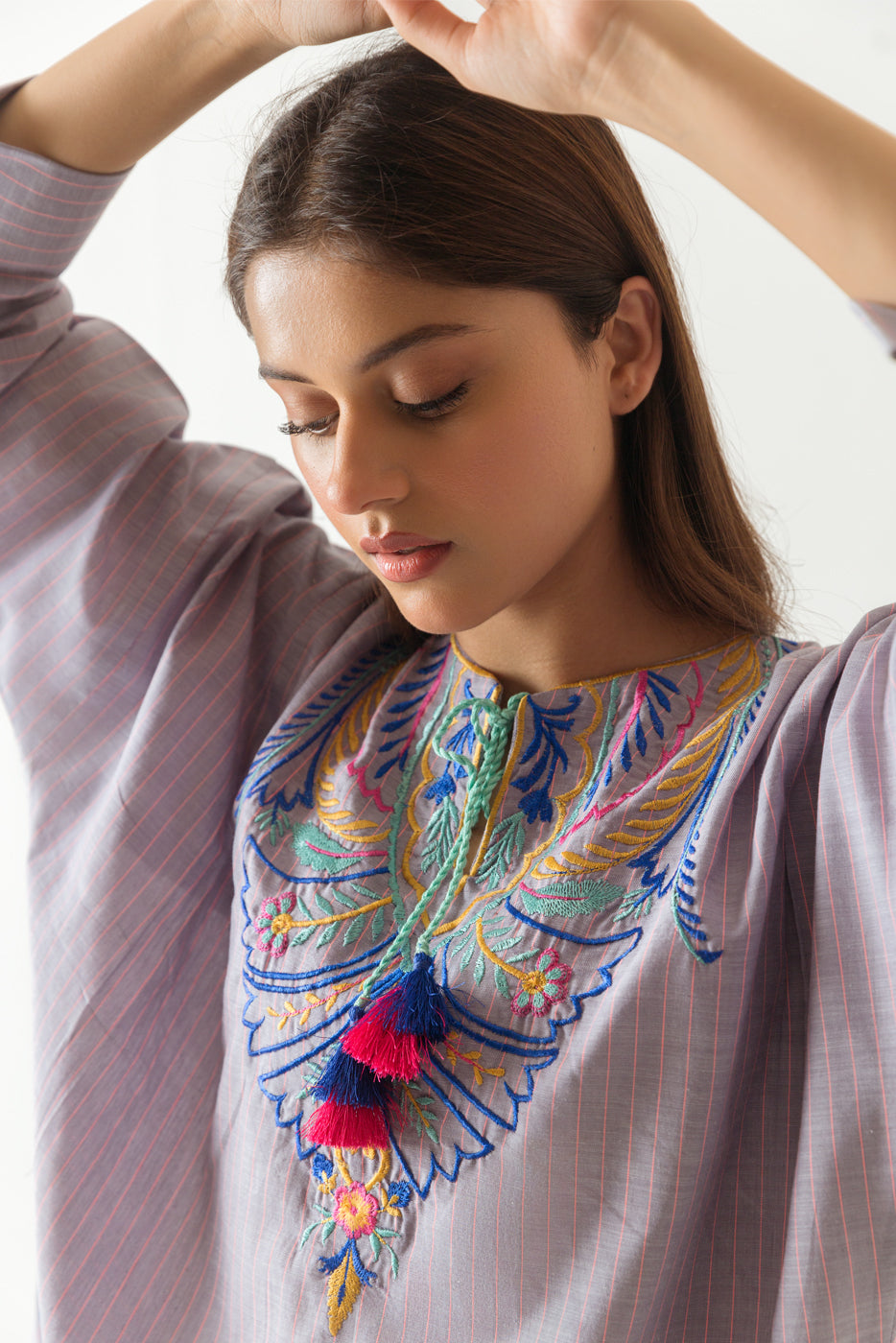 EMBROIDERED SHIRT