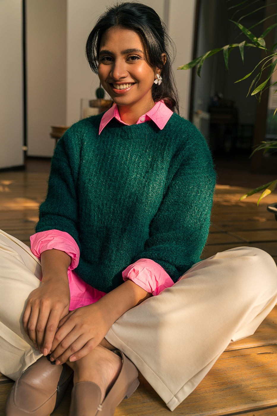 DARK GREEN FUZZY KNIT PULLOVER SWEATER