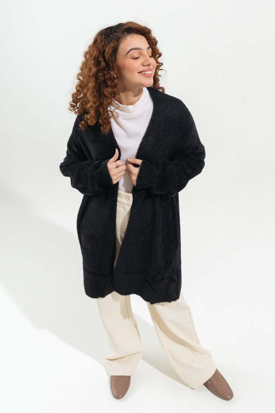 BLACK FUZZY KNIT CARDIGAN