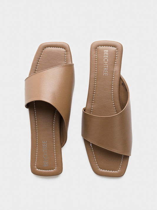 FOOTWEAR