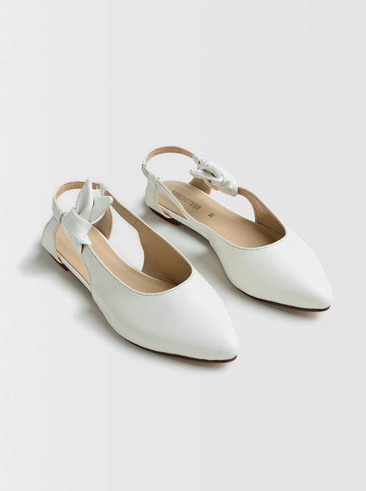 FOOTWEAR