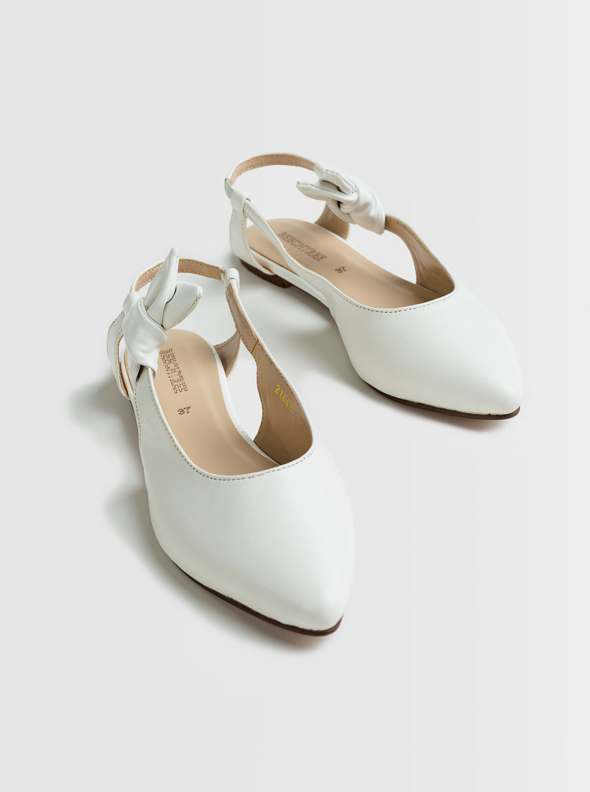 FOOTWEAR