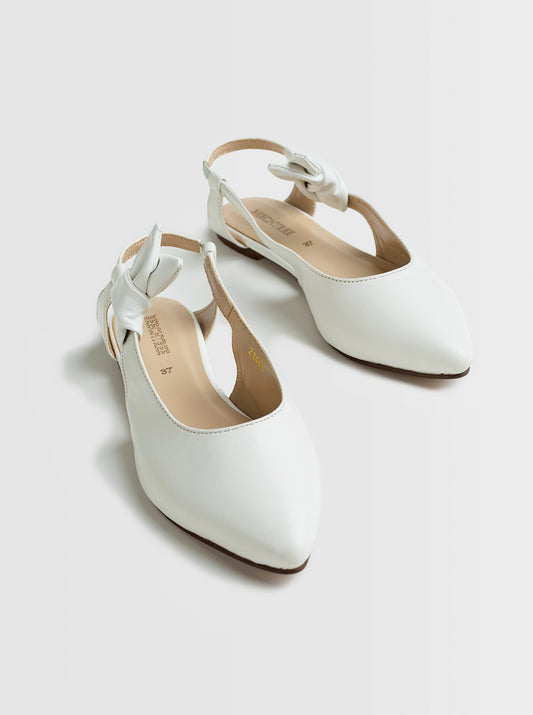 FOOTWEAR