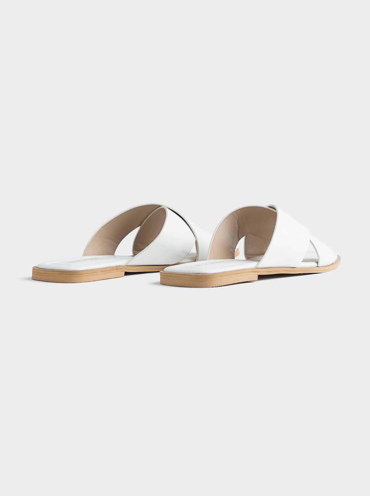 FOOTWEAR