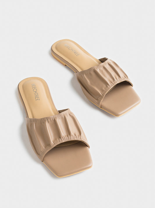 FOOTWEAR