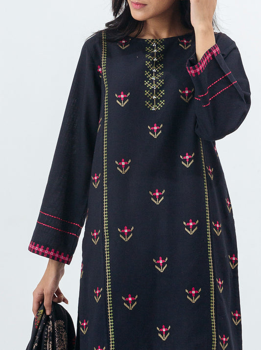 EMBROIDERED SHIRT WITH SHAWL