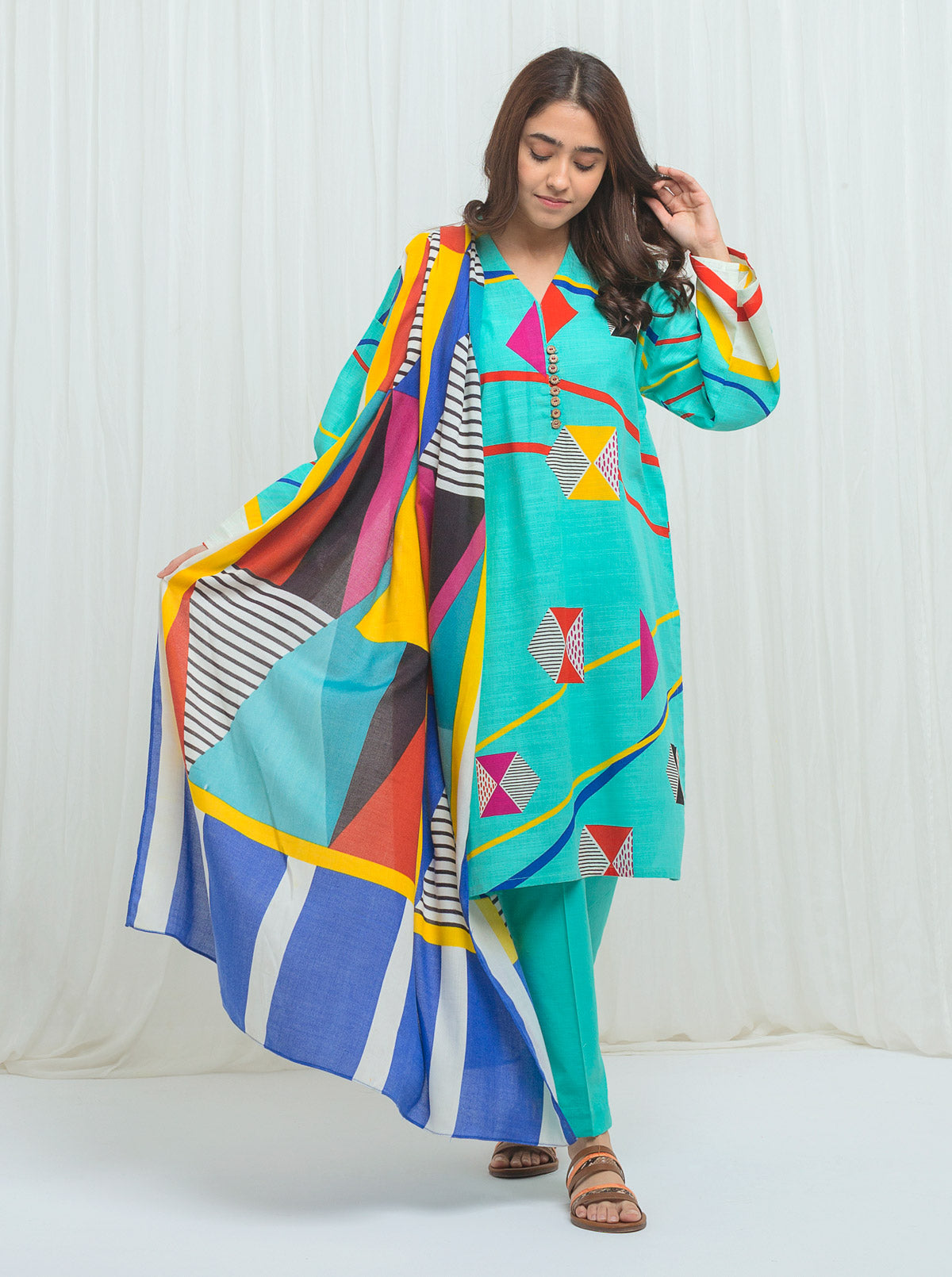 Geometric Blocks With Printed Shawl-3P