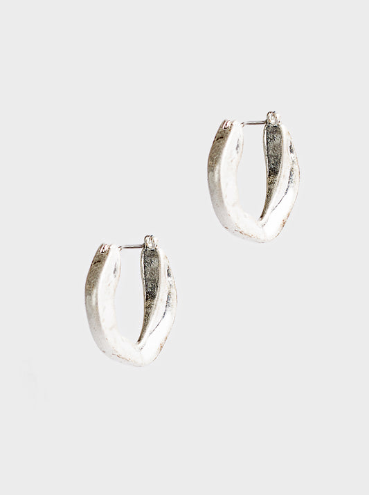 EAR RINGS