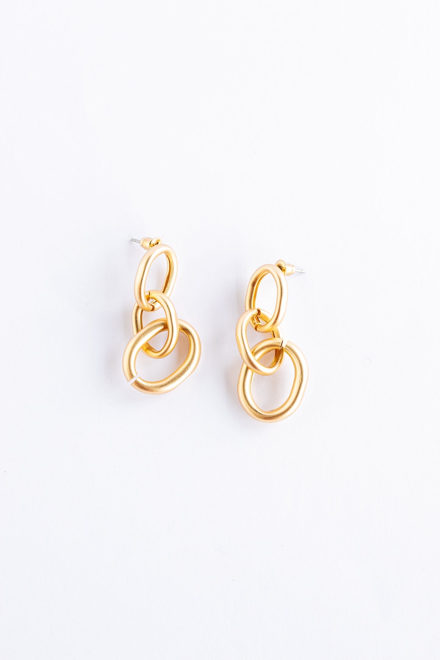 EAR RINGS