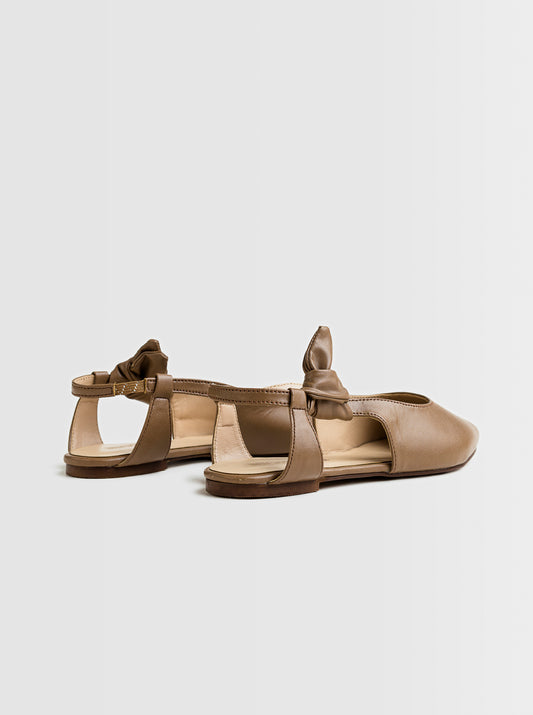 FOOTWEAR