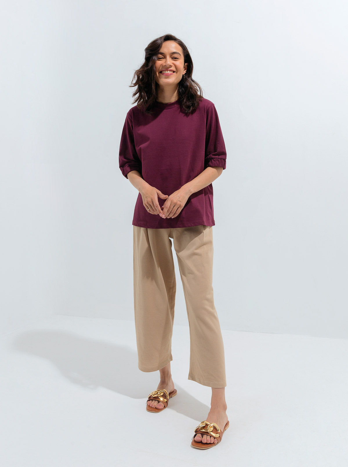 MAROON GATHERED SLEEVE T-SHIRT