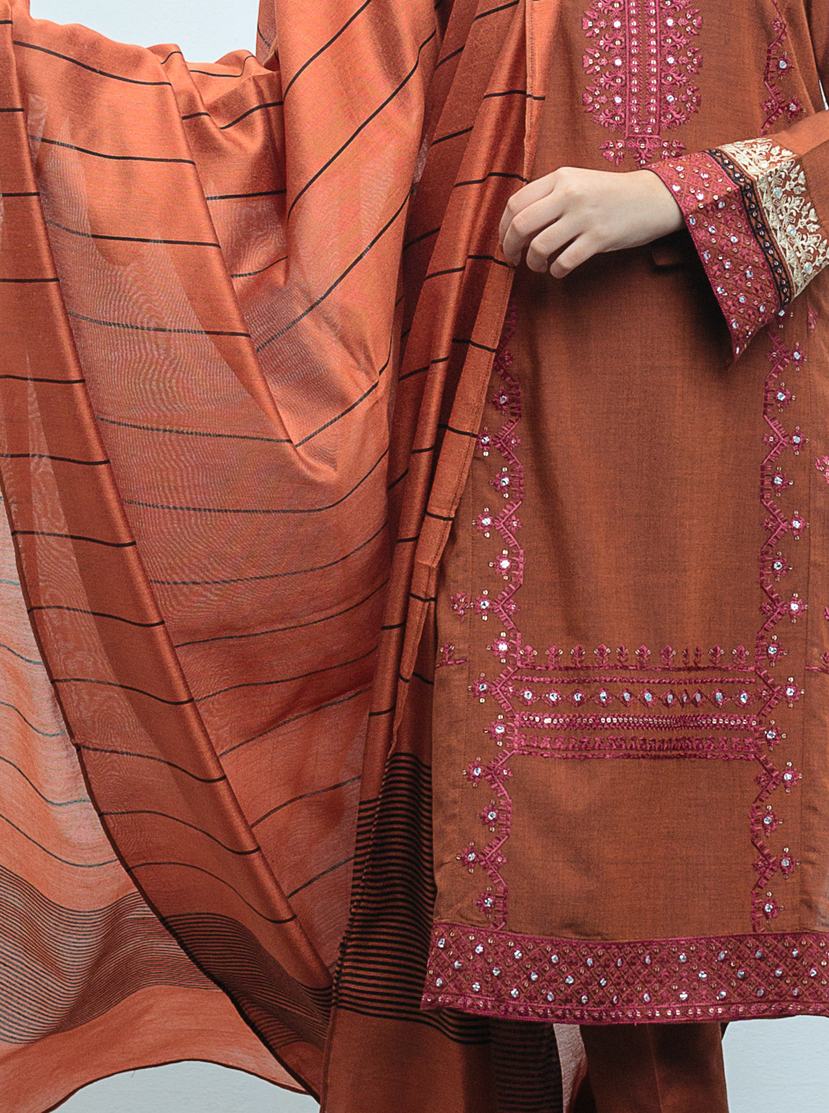 EMBROIDERED SHIRT WITH DUPATTA