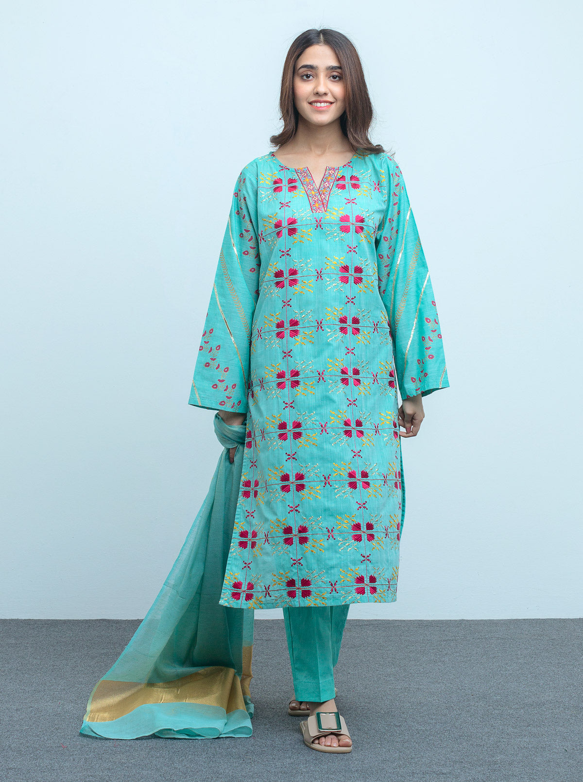 EMBROIDERED SHIRT WITH DUPATTA