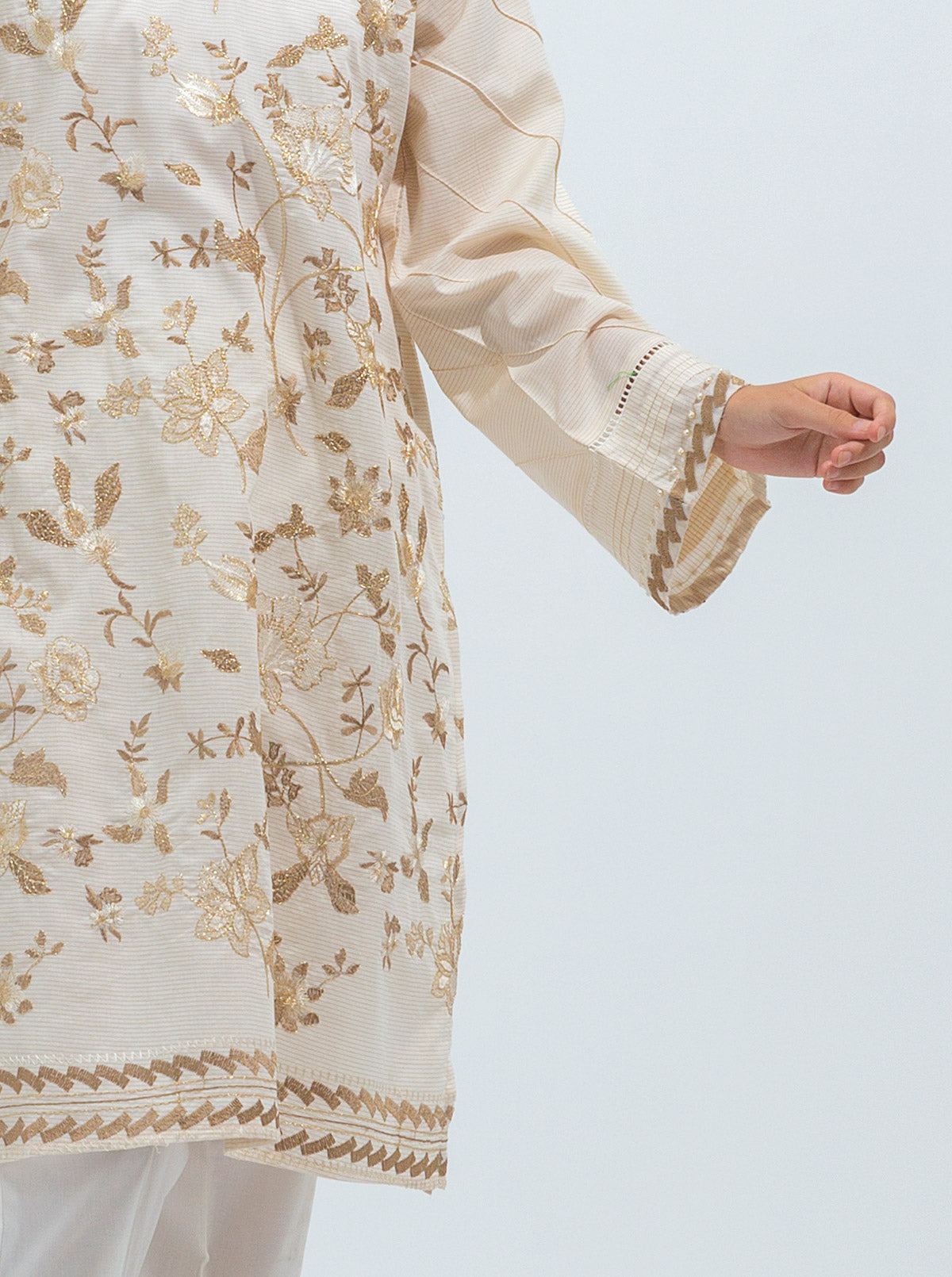 EMBROIDERED SHIRT