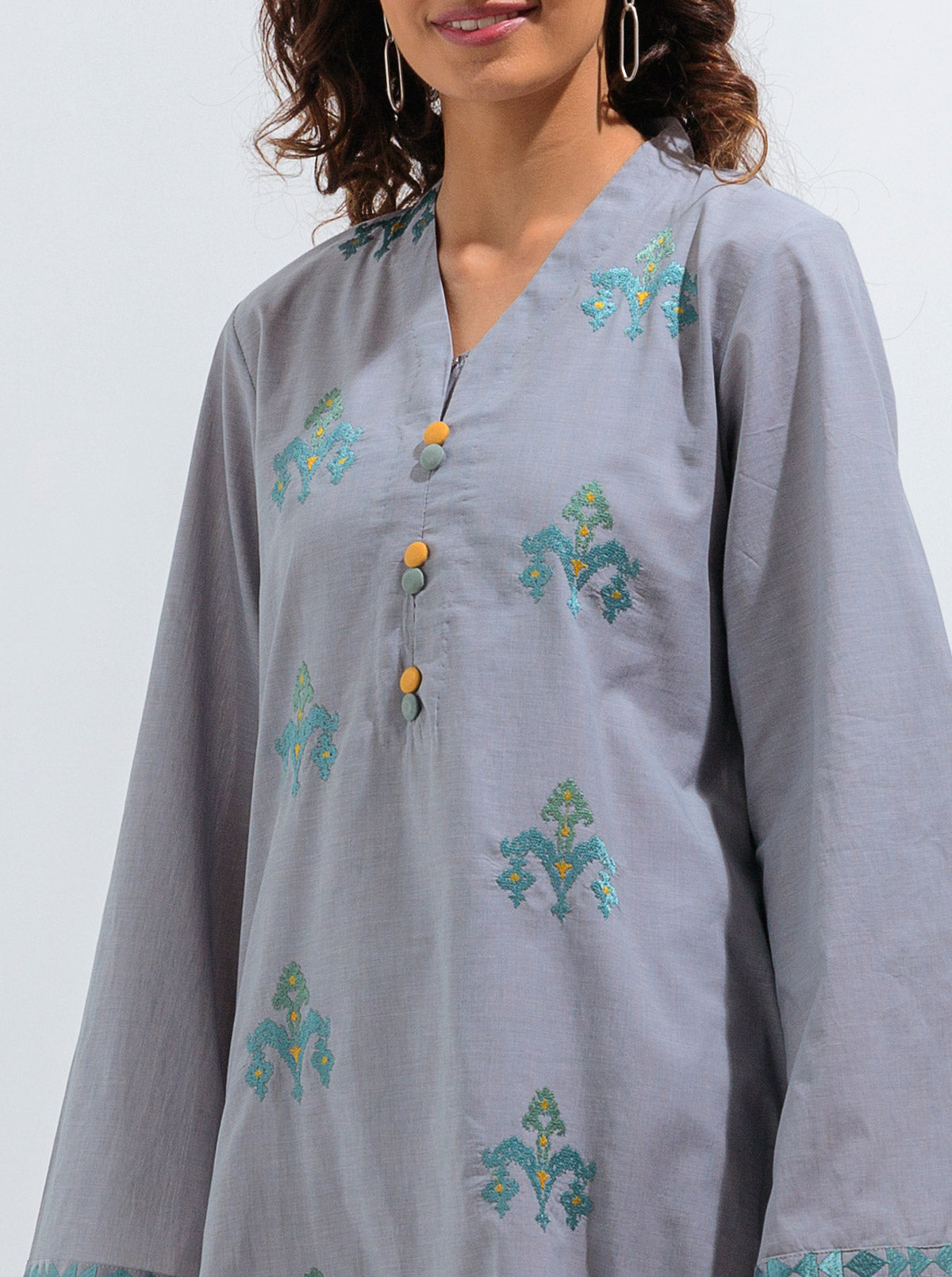 EMBROIDERED SHIRT