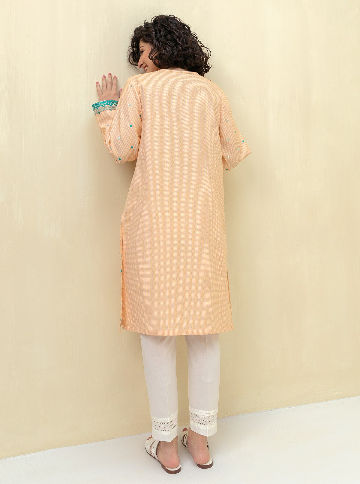 EMBROIDERED YARN DYED COTTON SHIRT (PRET)