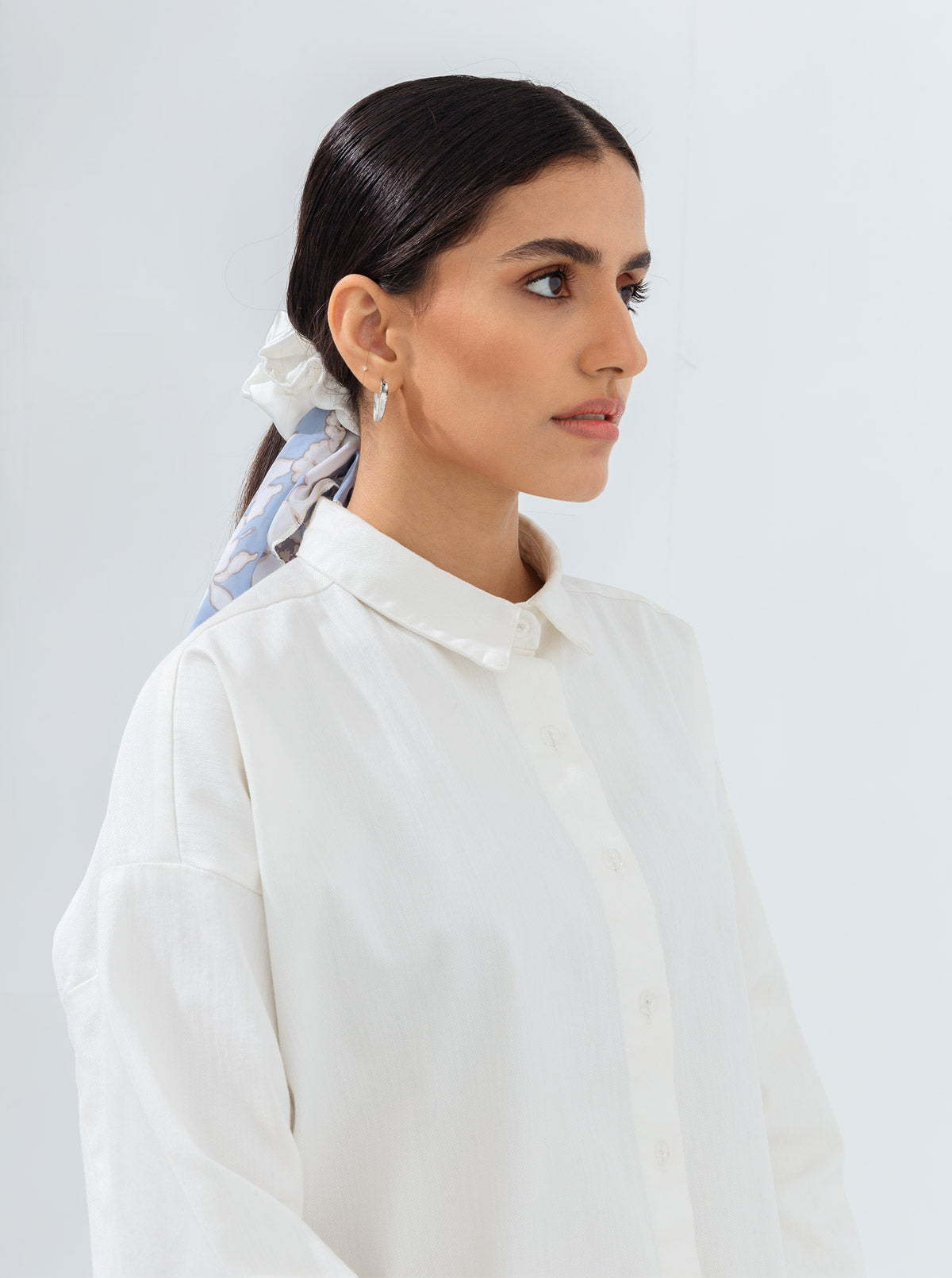 WHITE OVERSIZED TWILL BUTTON DOWN SHIRT