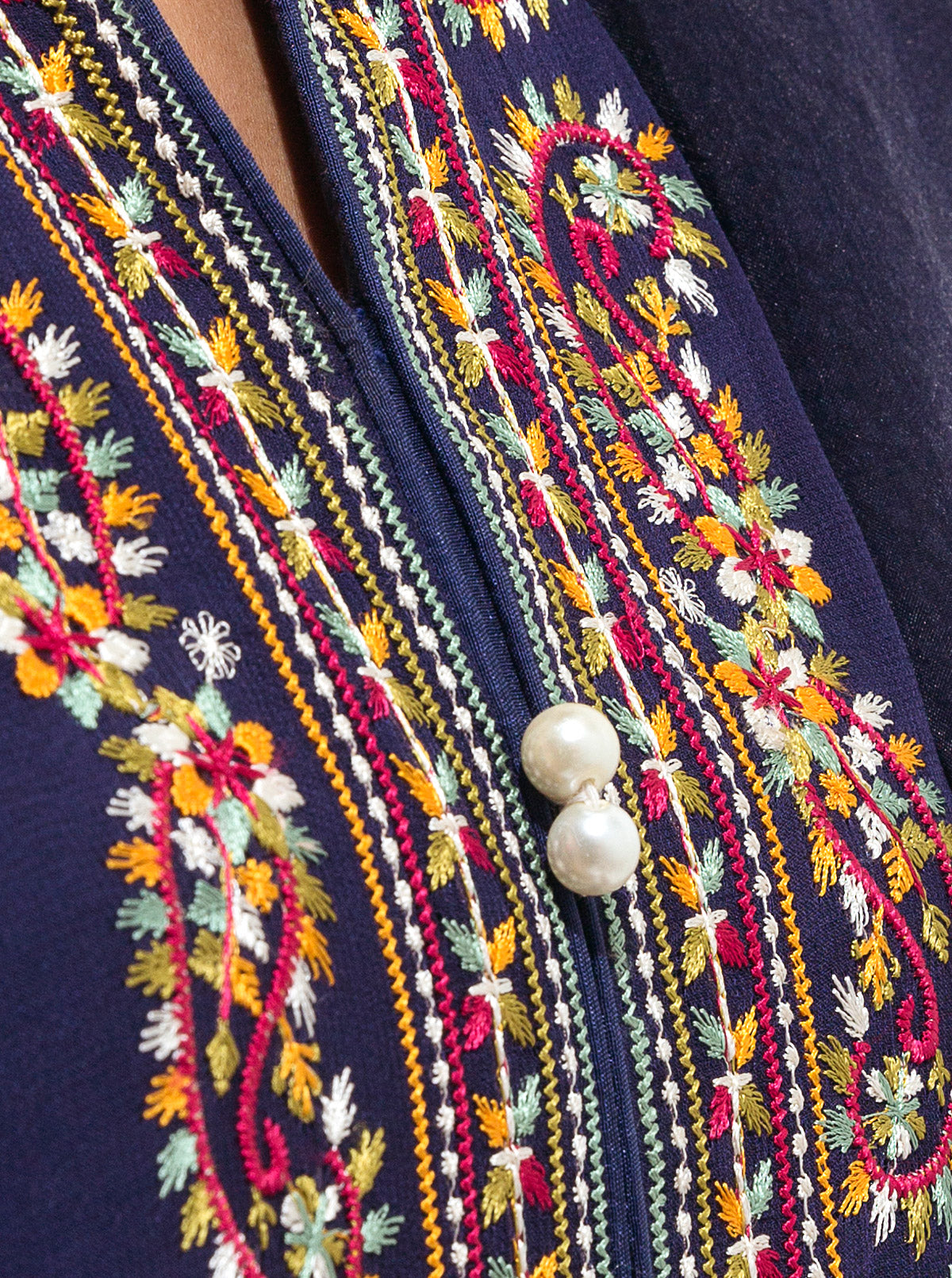 EMBROIDERED SHIRT WITH DUPATTA