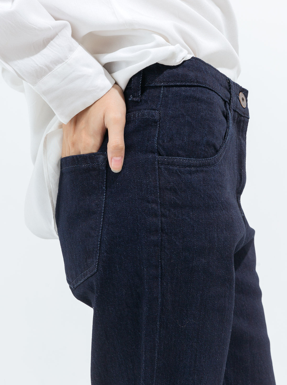 BLUE SLIM BOOTCUT JEANS