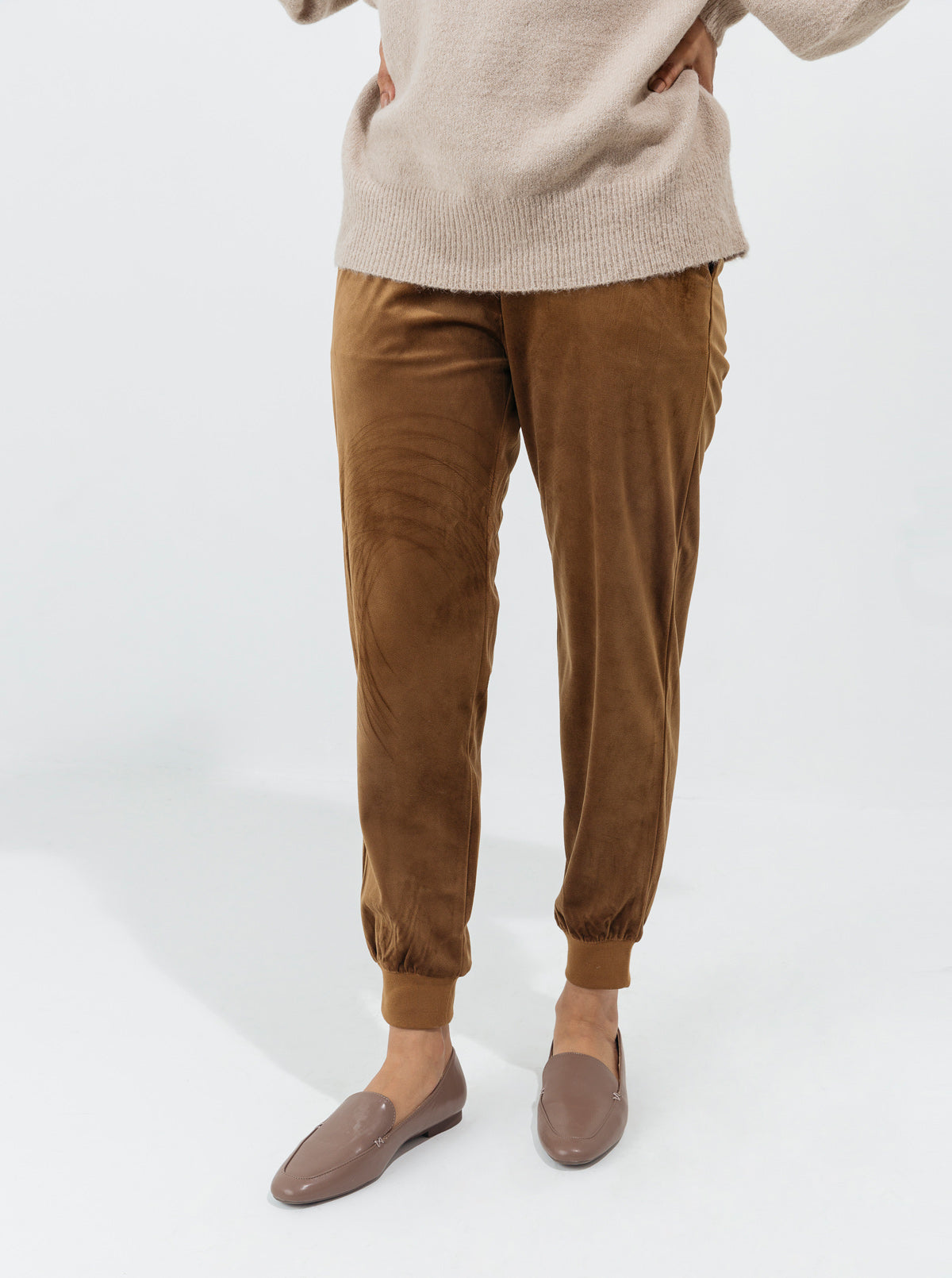 BROWN VELOUR JOGGER PANTS