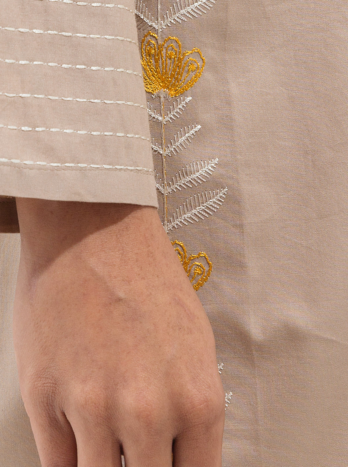 EMBROIDERED CAMBRIC SHIRT (PRET)