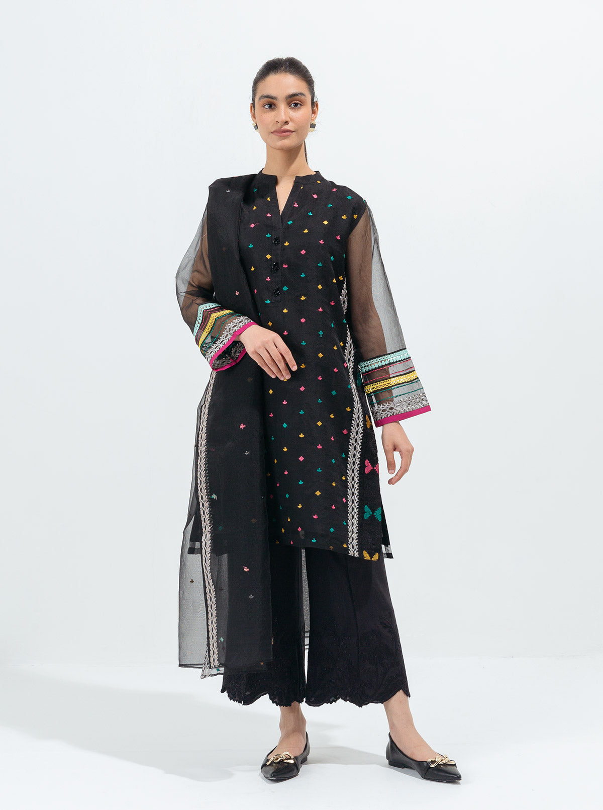 EMBROIDERED SHIRT WITH DUPATTA