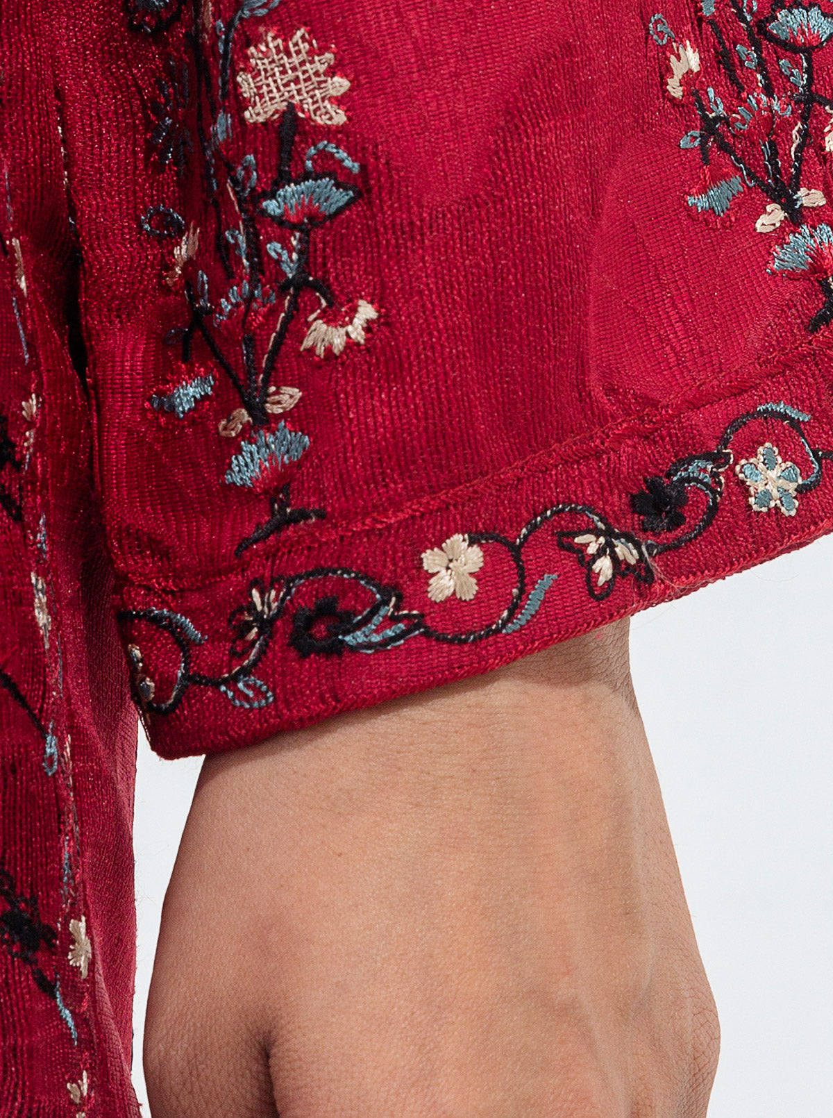 EMBROIDERED SHIRT