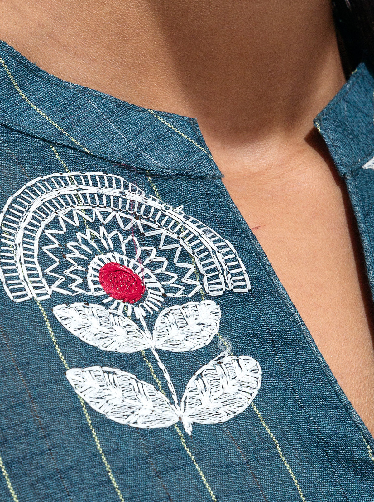 EMBROIDERED SHIRT