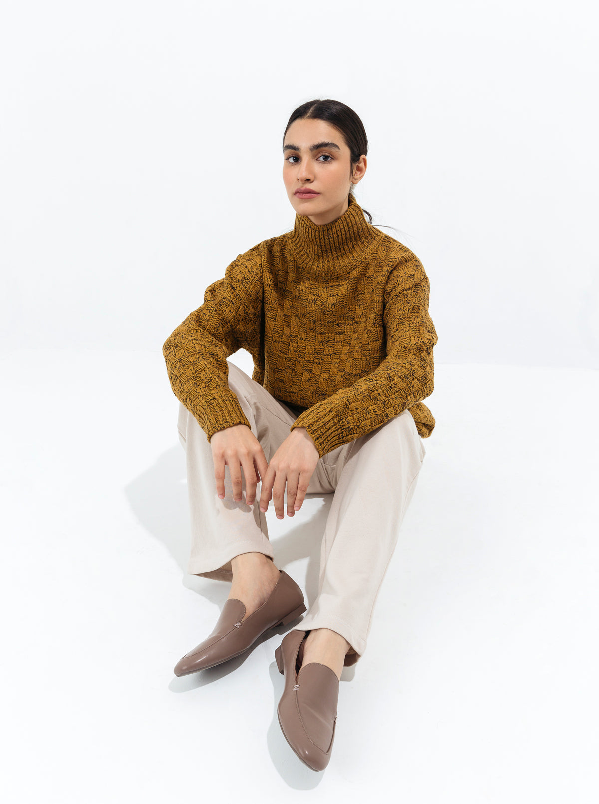 DARK MUSTARD PATTERN KNIT PULLOVER