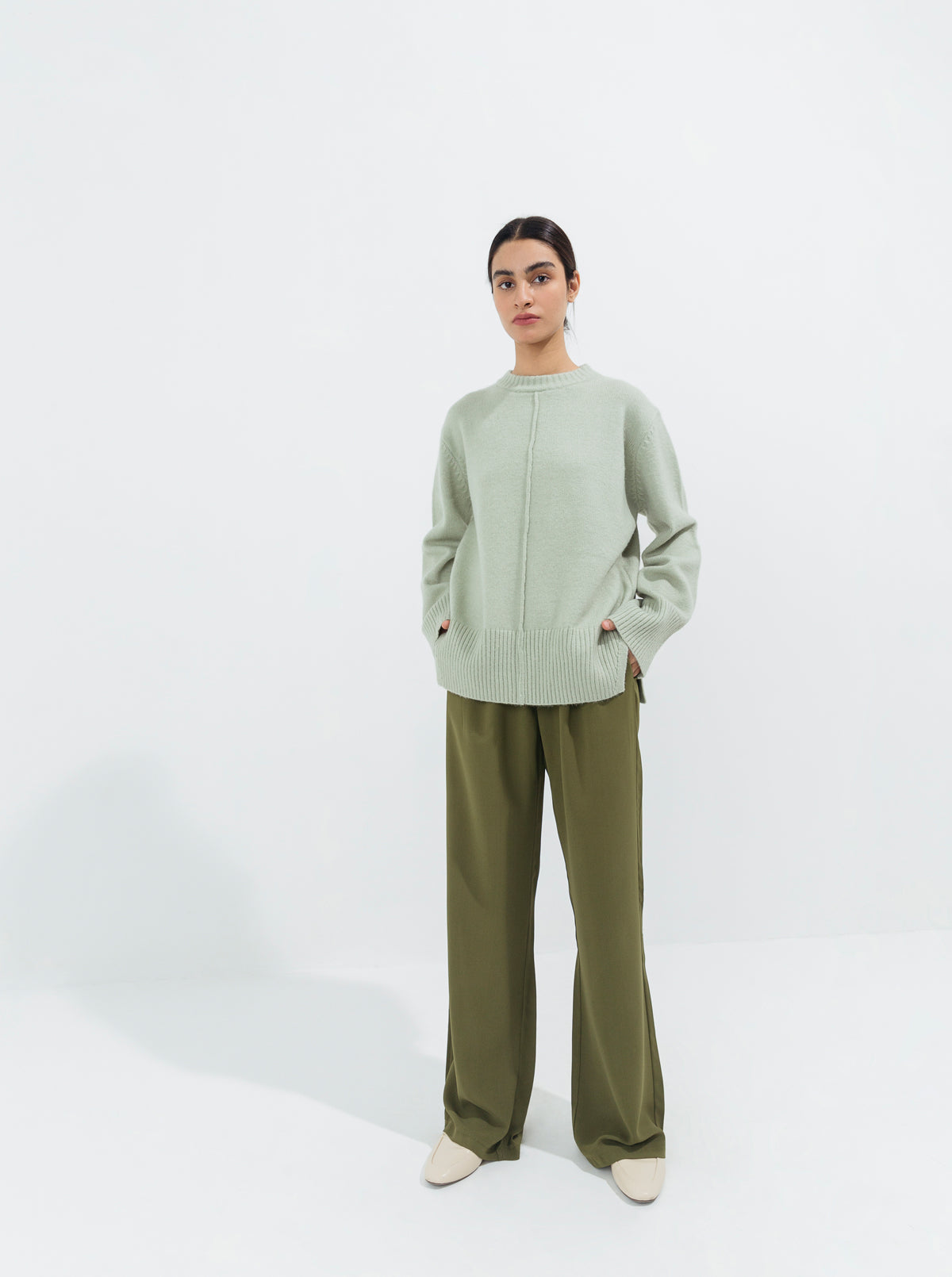 MINT RIBBED HEM PULLOVER