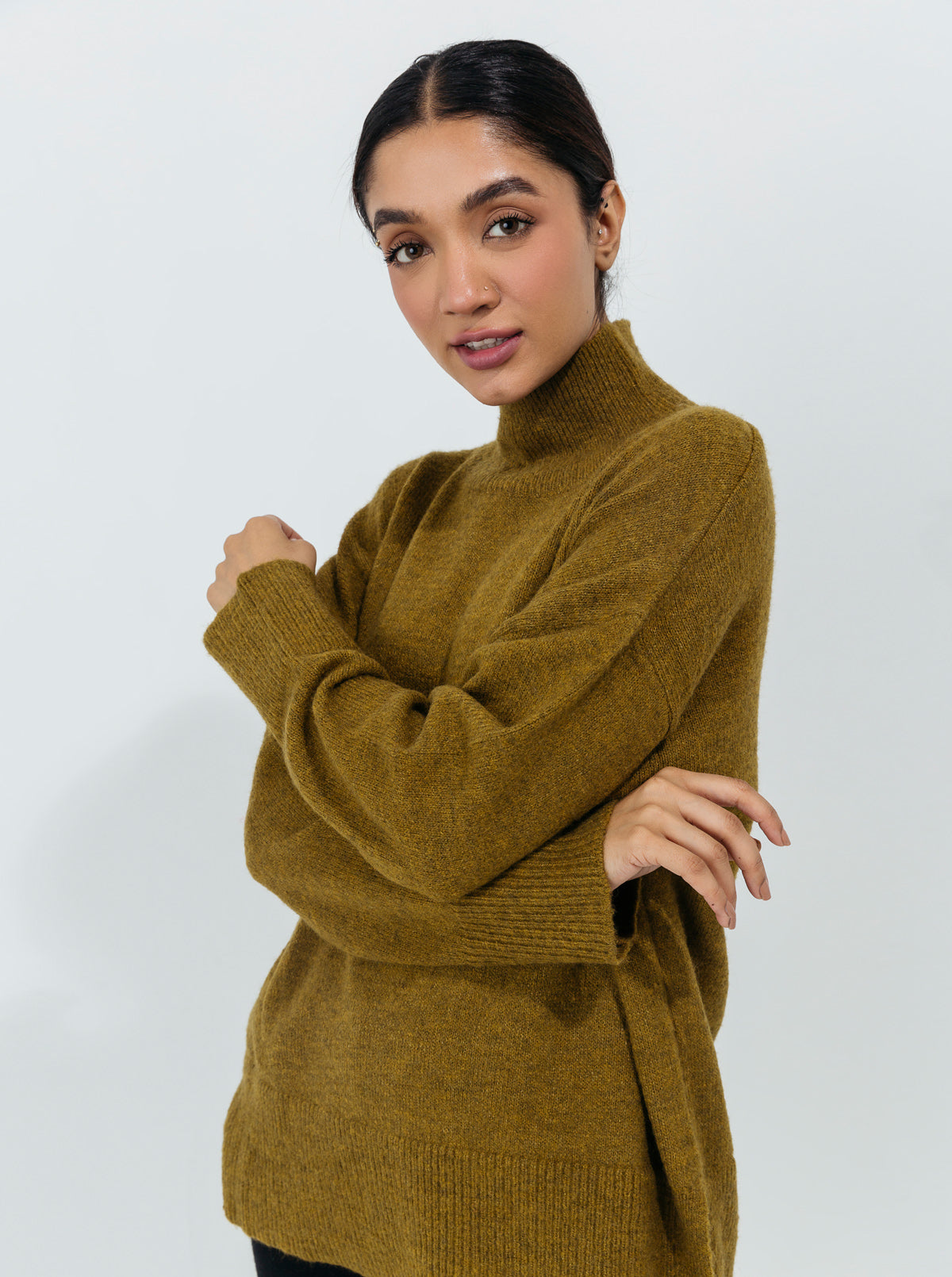 MUSTARD HIGH NECK PULLOVER