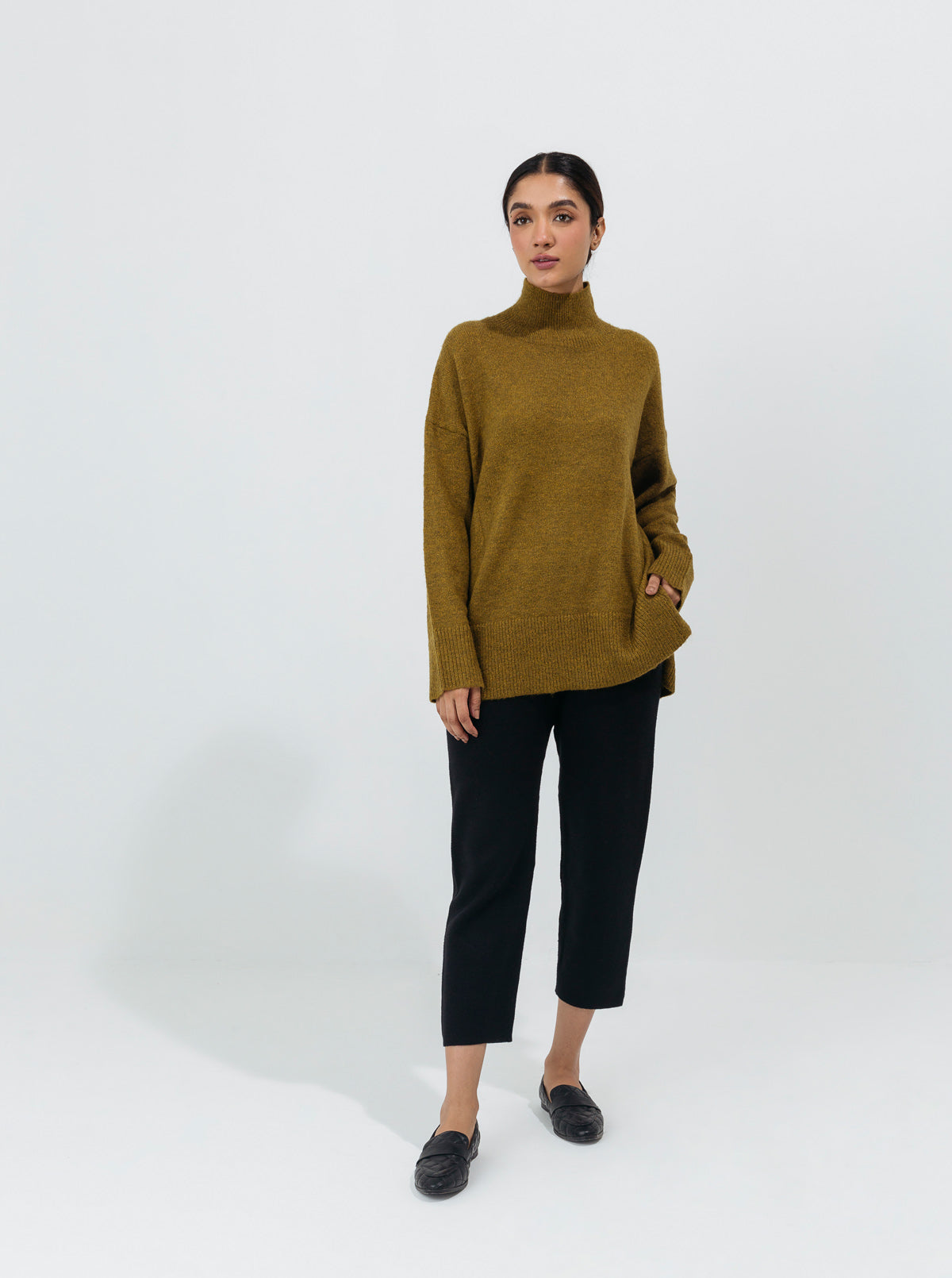 MUSTARD HIGH NECK PULLOVER