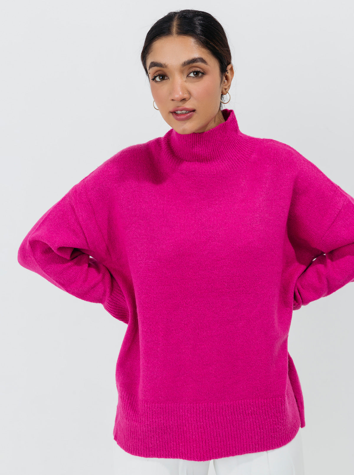 SHOCKING PINK HIGH NECK PULLOVER