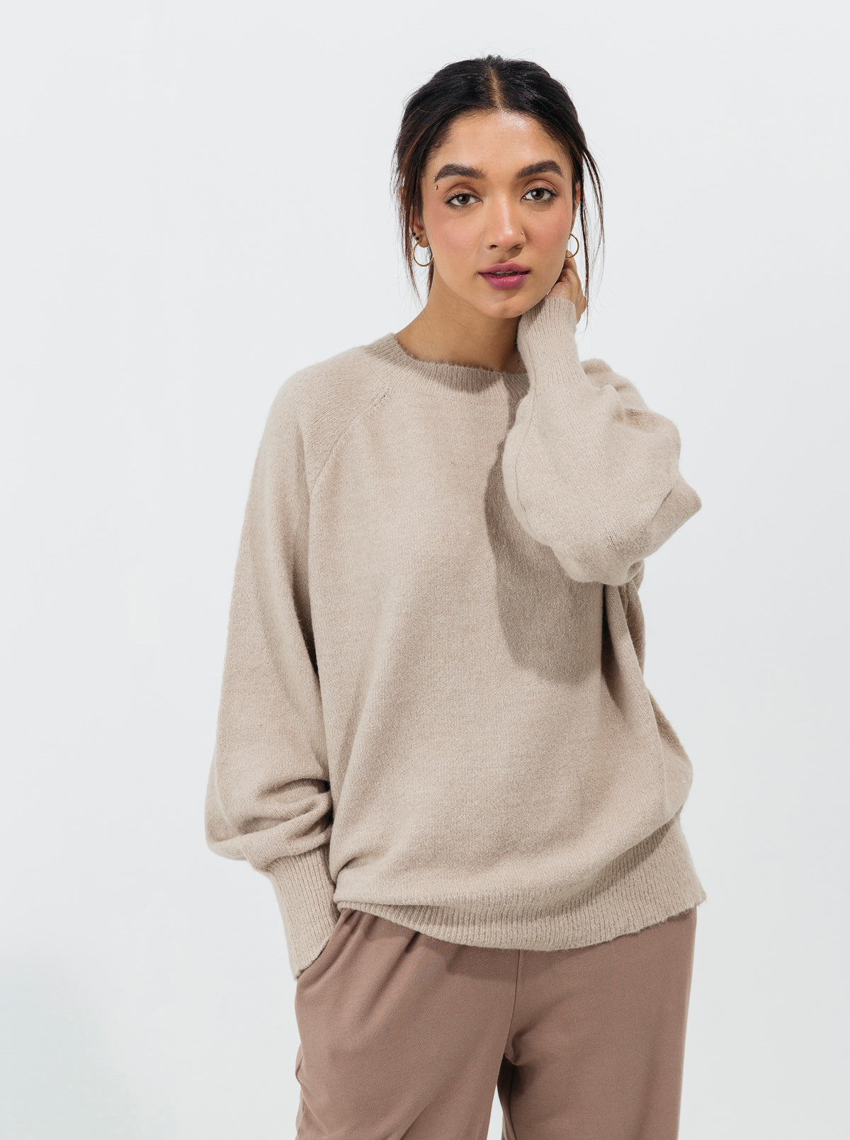 LIGHT BEIGE FLAT KNIT PULLOVER