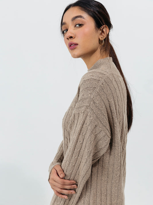 BEIGE CABLE KNIT LONG PULLOVER