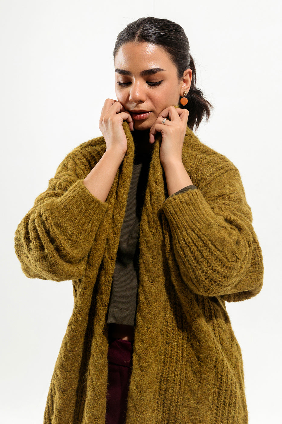 MUSTARD OLIVE CABLE KNIT SHRUG