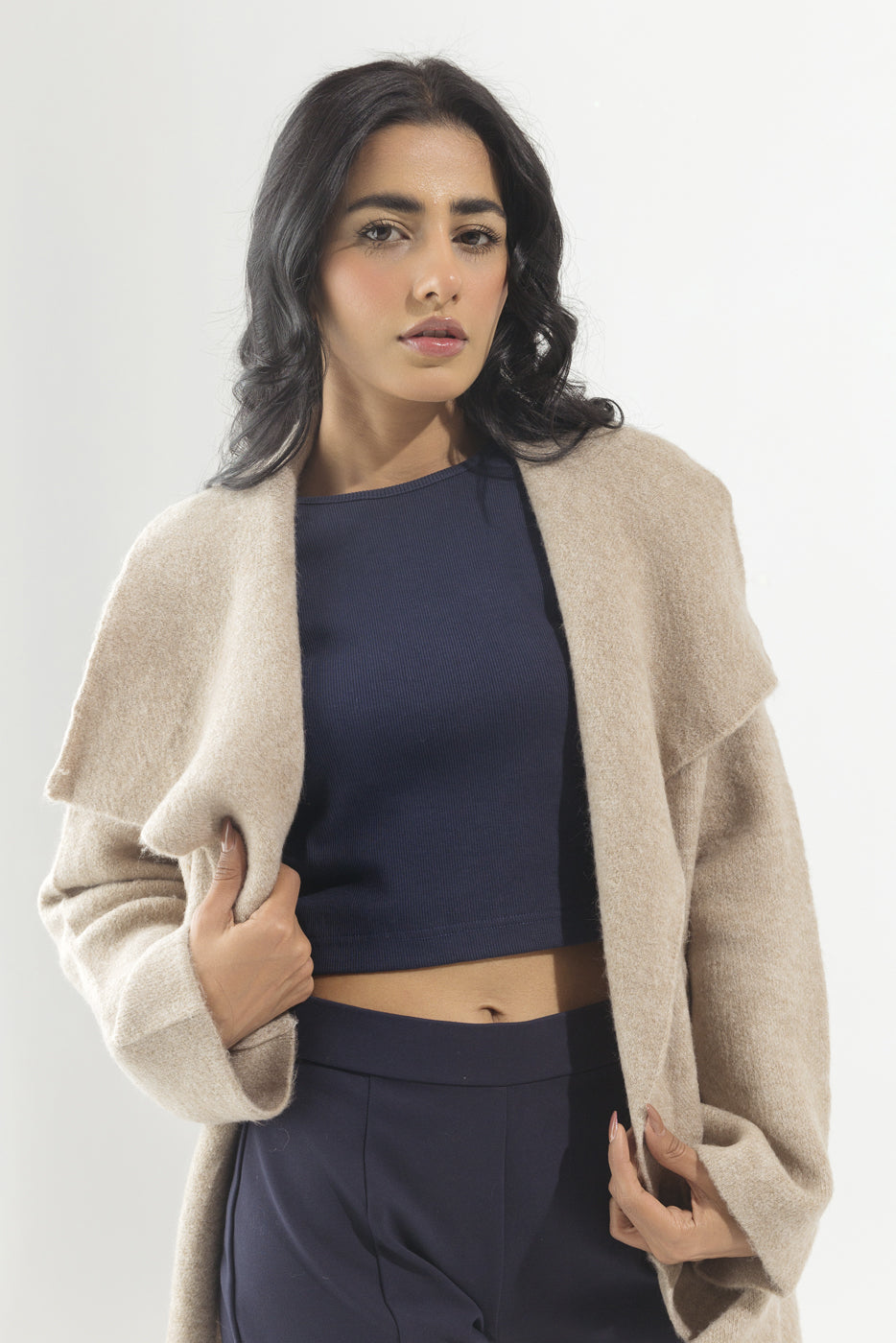 LIGHT BROWN KNITTED CARDIGAN